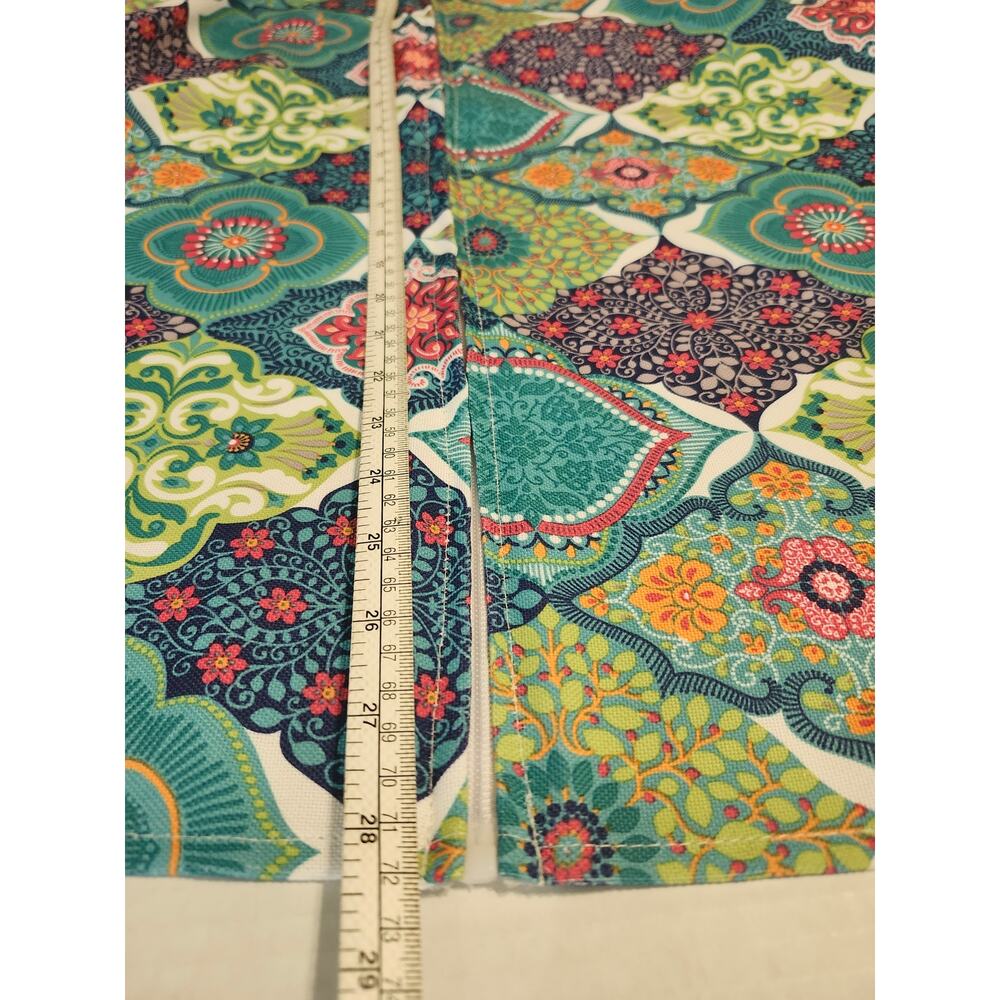 Cynthia Rowley Rectangle 80x60 Outdoor Tablecloth W/ Umbrella Opening Multi - Picture 7 of 14